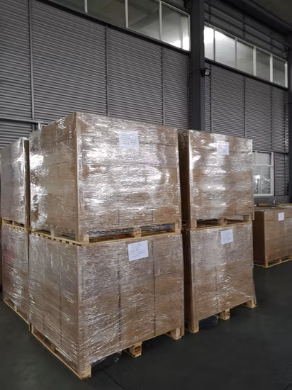 OEM の金属部分の架空送電線の付属品鋳造ダクタイル鋳鉄の電力付属品